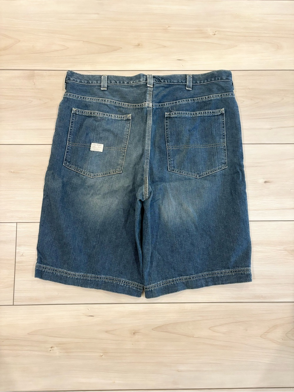Old Navy baggy faded Y2K Vintage skater Mens Denim Jean Shorts in Blue
